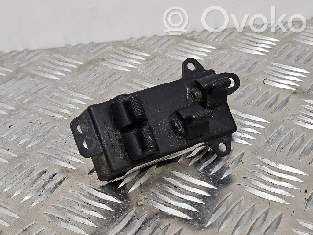 Electric window control switch   04685732AC,746797084,0SB701D5AD