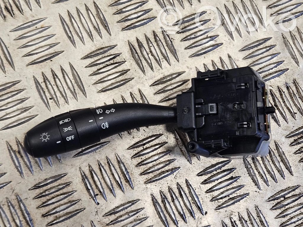 Hyundai i30 Indicator stalk 