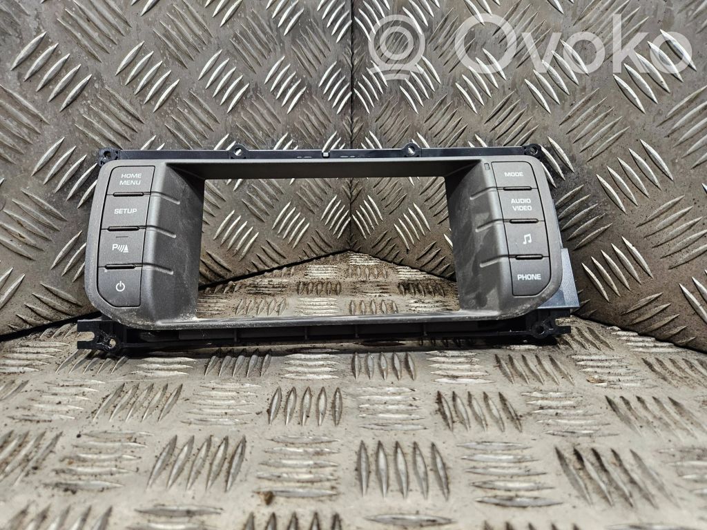 Land Rover Range Rover Evoque L538 Panel radia 