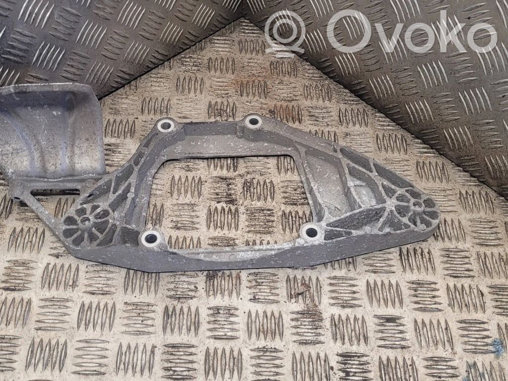 Audi Q5 SQ5 8R Support de différentiel arrière 