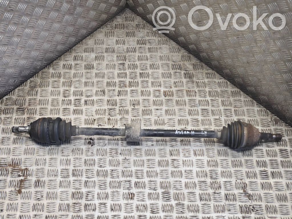 Opel Astra H Eje de transmisión delantero 