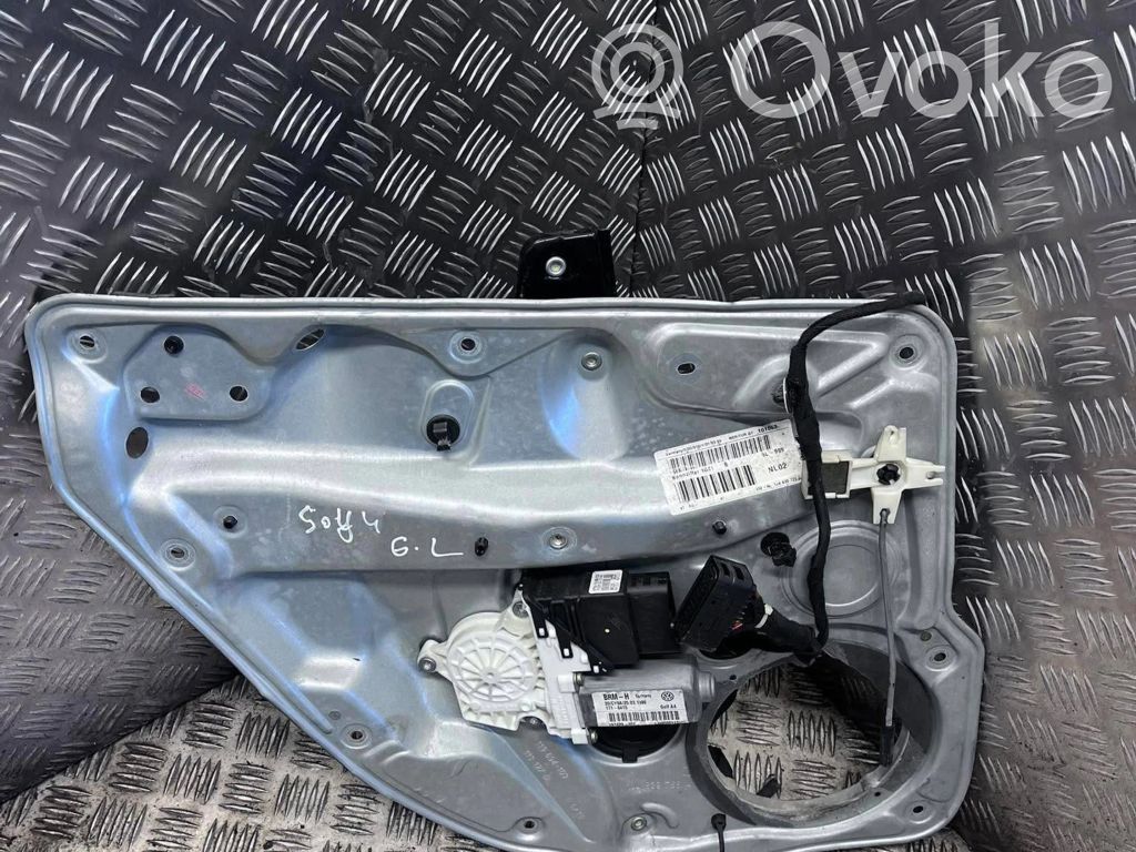 Volkswagen Golf IV Alzacristalli della portiera posteriore con motorino 