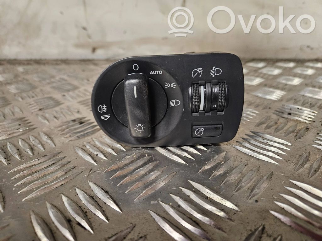 Audi A3 S3 8P Light switch 