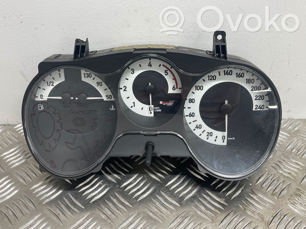 Seat Altea Speedometer (instrument cluster) 