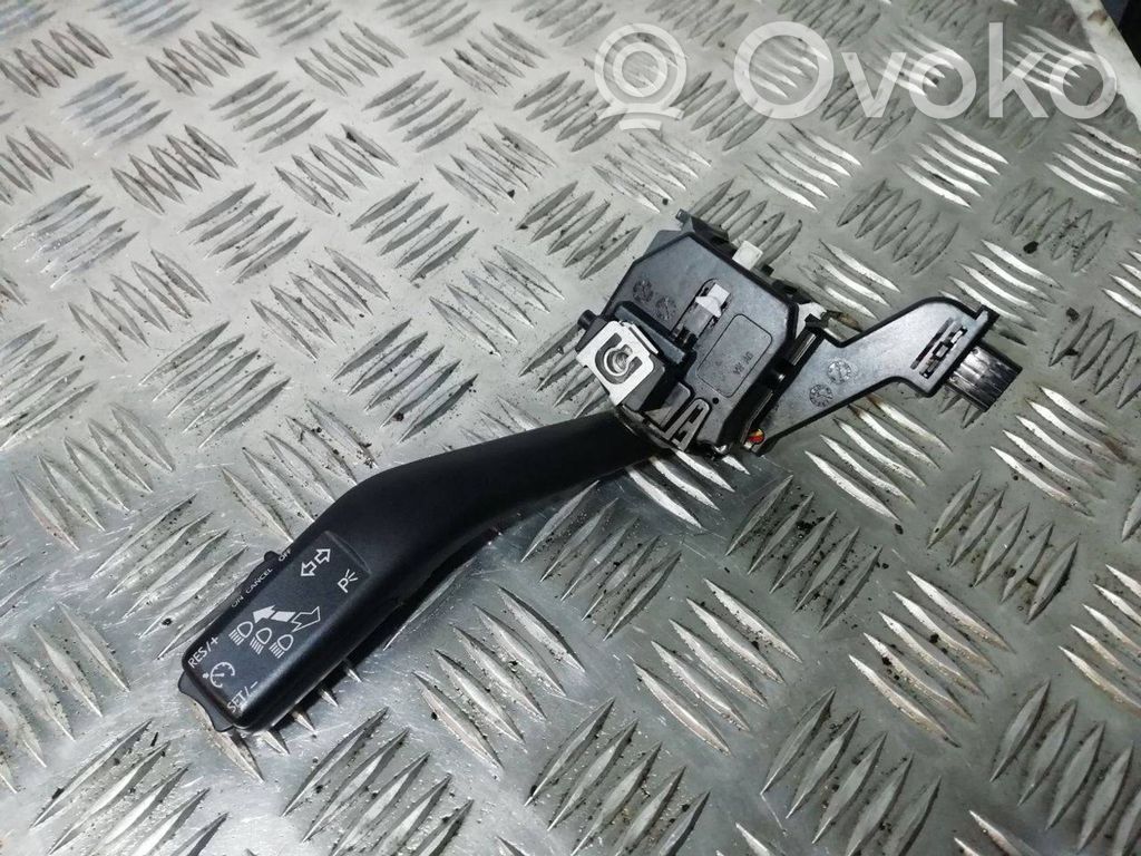 Seat Leon (1P) Palanca de intermitentes 