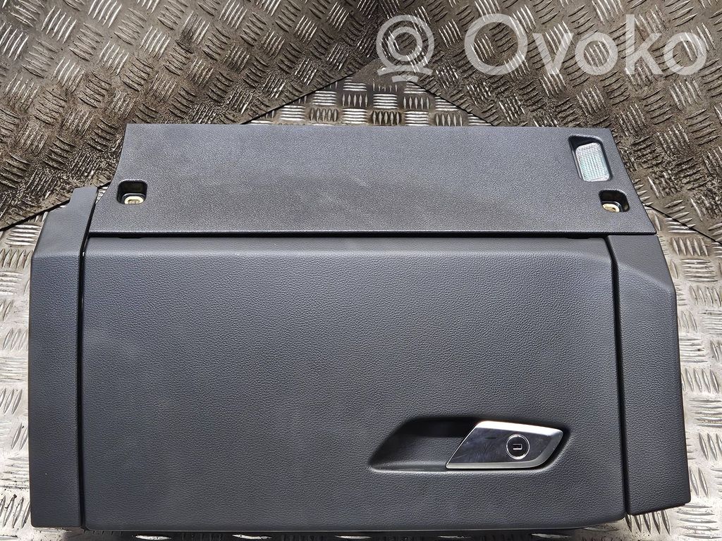 Audi A6 S6 C8 4K Daiktadėžė 