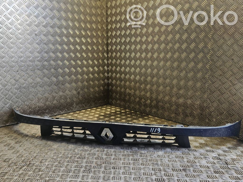 Renault Kangoo I Front grill 