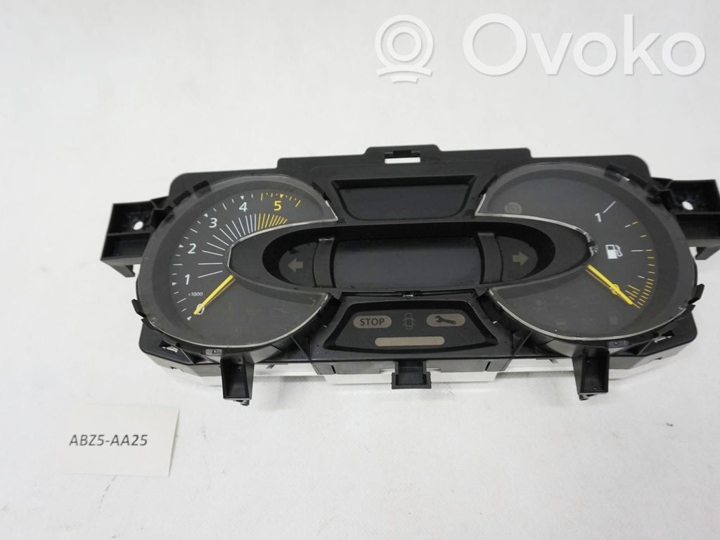 Renault Captur Speedometer (instrument cluster) 