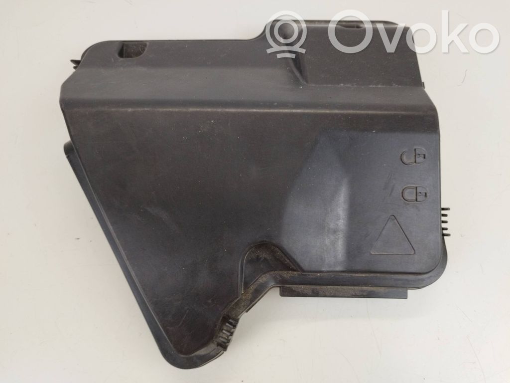 BMW X6 F16 Fuse box cover 