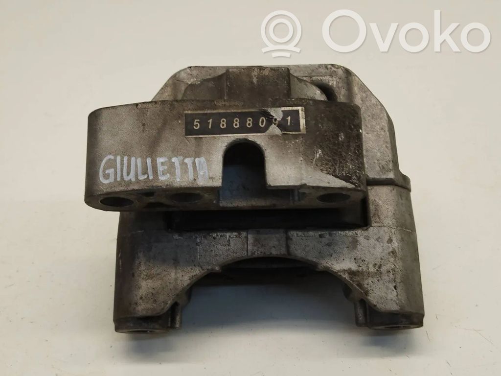Alfa Romeo Giulietta Engine mount bracket 