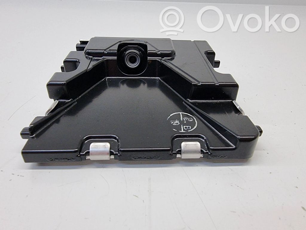 Lexus RX 450H Windshield/windscreen camera 