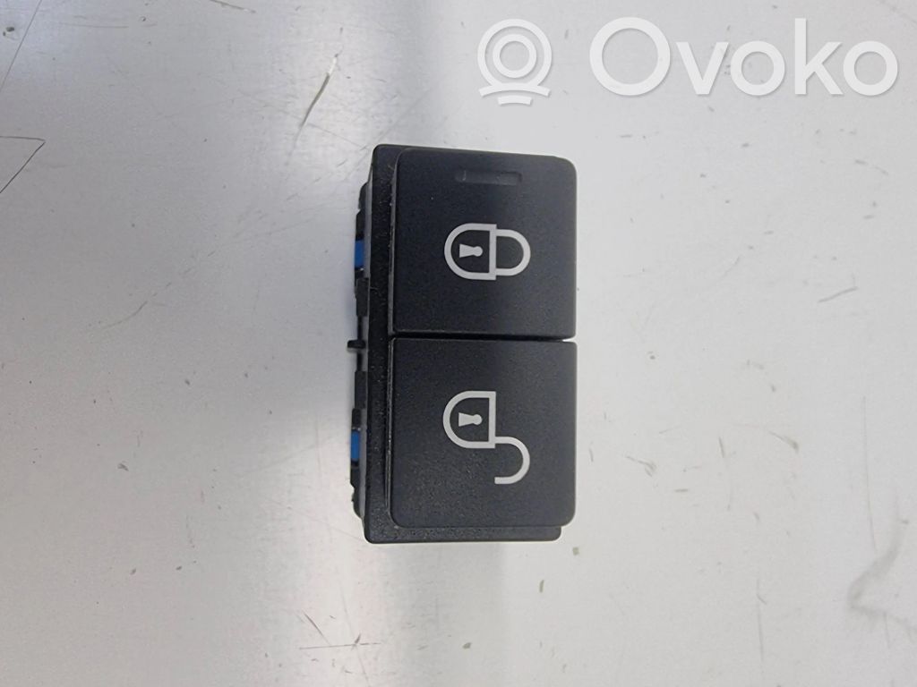 Land Rover Discovery 5 Central locking switch button 