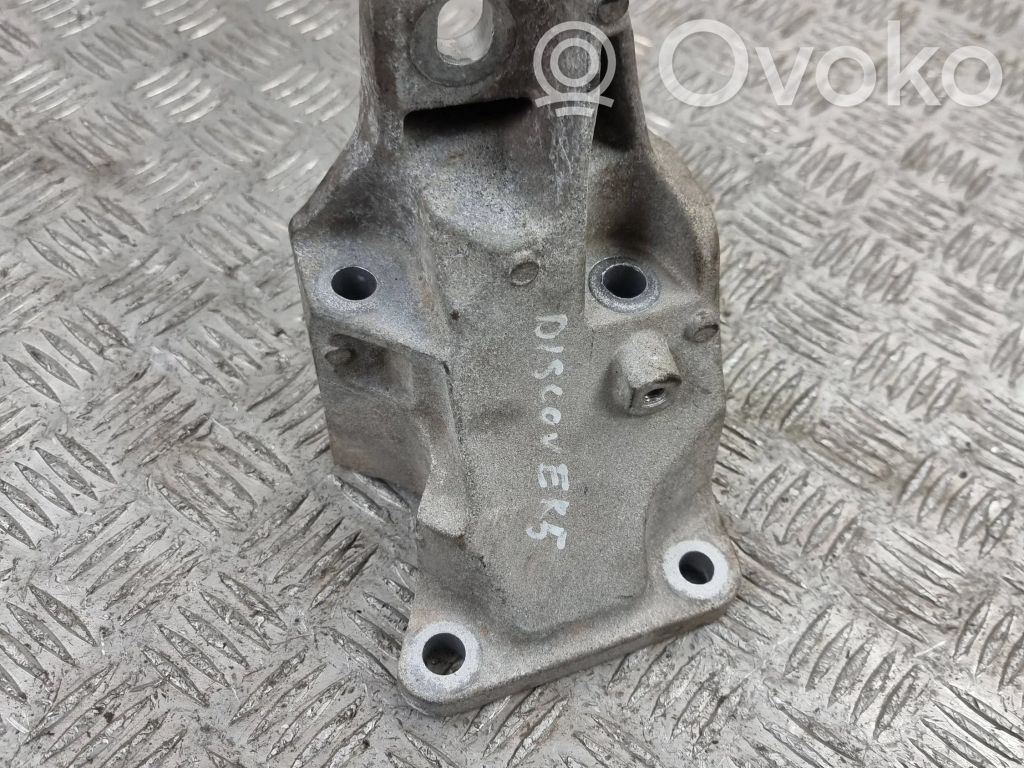 Land Rover Discovery 5 Engine mounting bracket 