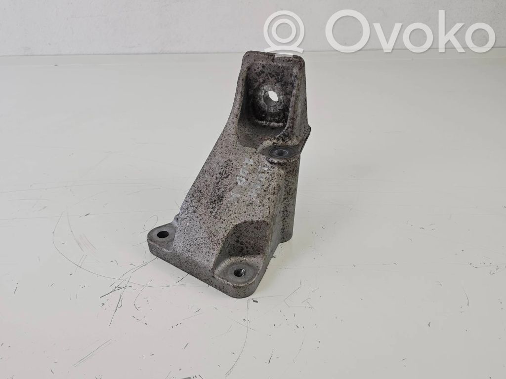 Land Rover Range Rover Sport L494 Engine mounting bracket 