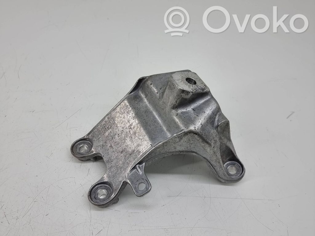 Engine mounting bracket   95B199308C,95B199308