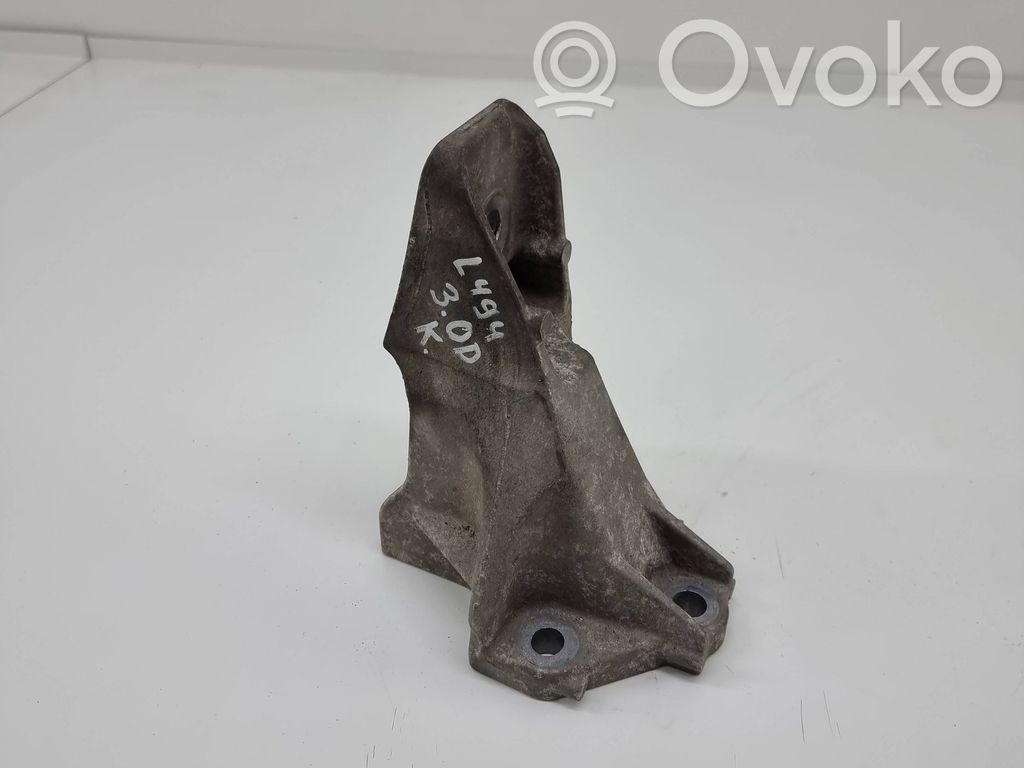 Land Rover Range Rover Sport L494 Engine mounting bracket 