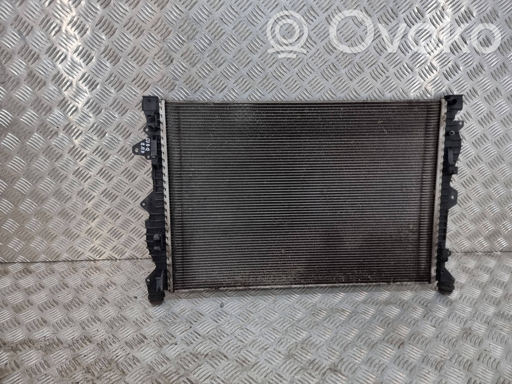 Land Rover Evoque I Coolant radiator 