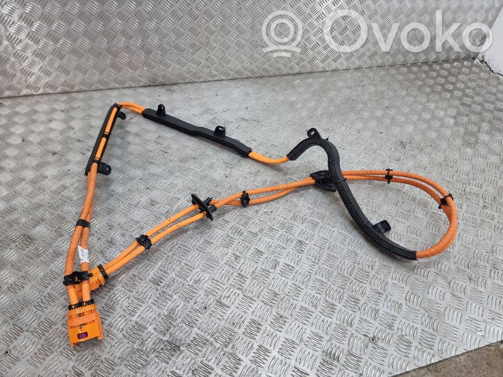 Mercedes-Benz EQA Muu johtosarja 