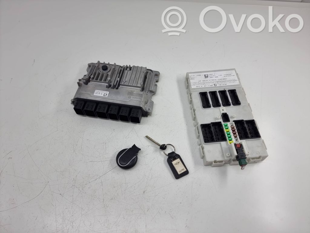 Mini One - Cooper F56 F55 Komputer / Sterownik ECU i komplet kluczy 