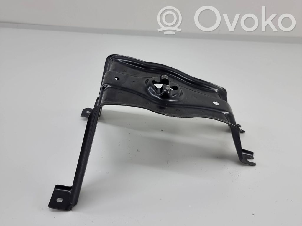 Audi A4 S4 B9 Spare wheel mounting bracket 