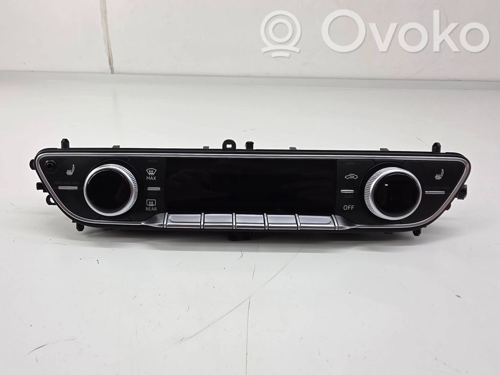 Audi A5 Climate control unit 