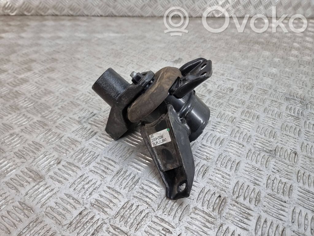 KIA Sorento Engine mount bracket 