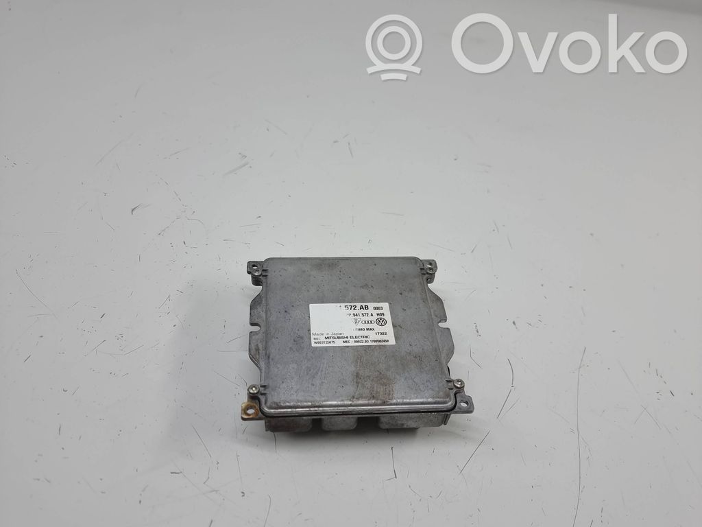 Porsche Macan (95B) Headlight ballast module Xenon 