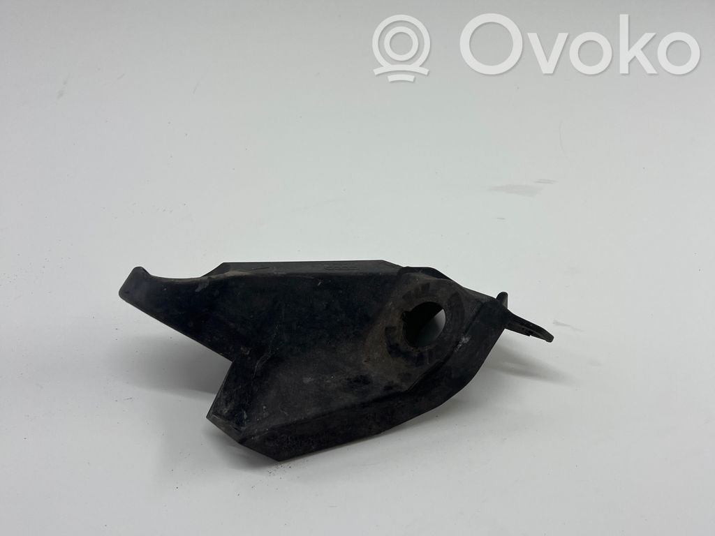 Audi Q7 4M Radiator support slam panel bracket 