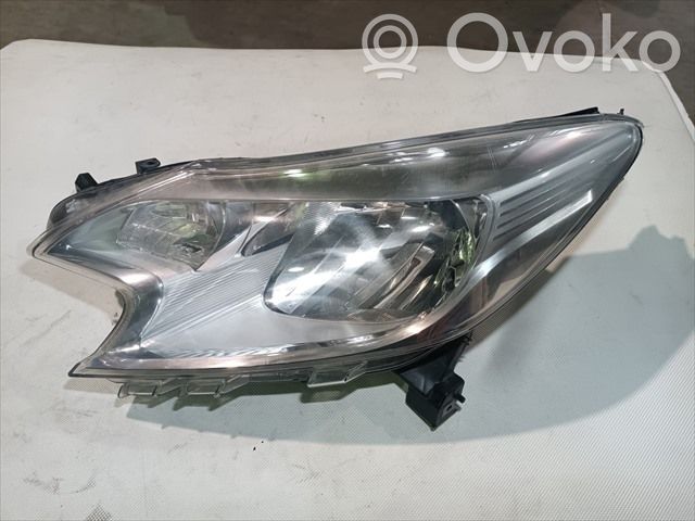 Nissan Note (E12) Headlight/headlamp 