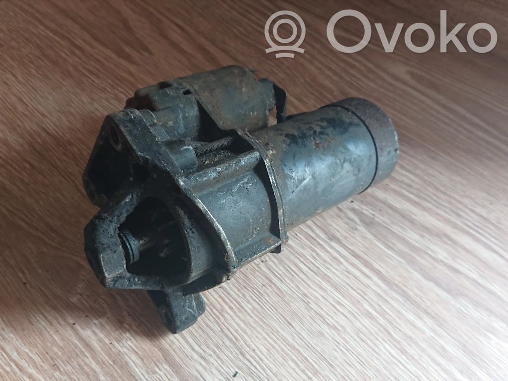 Renault Clio I Starteris 