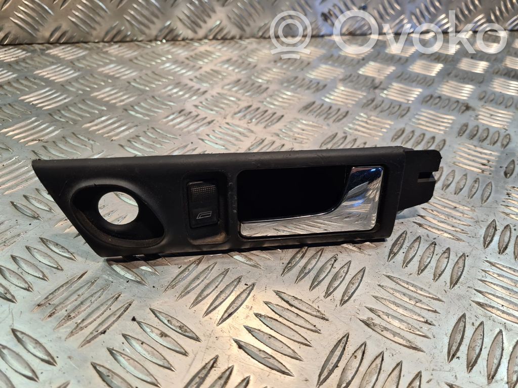Audi A6 S6 C4 4A Manecilla interna puerta trasera 