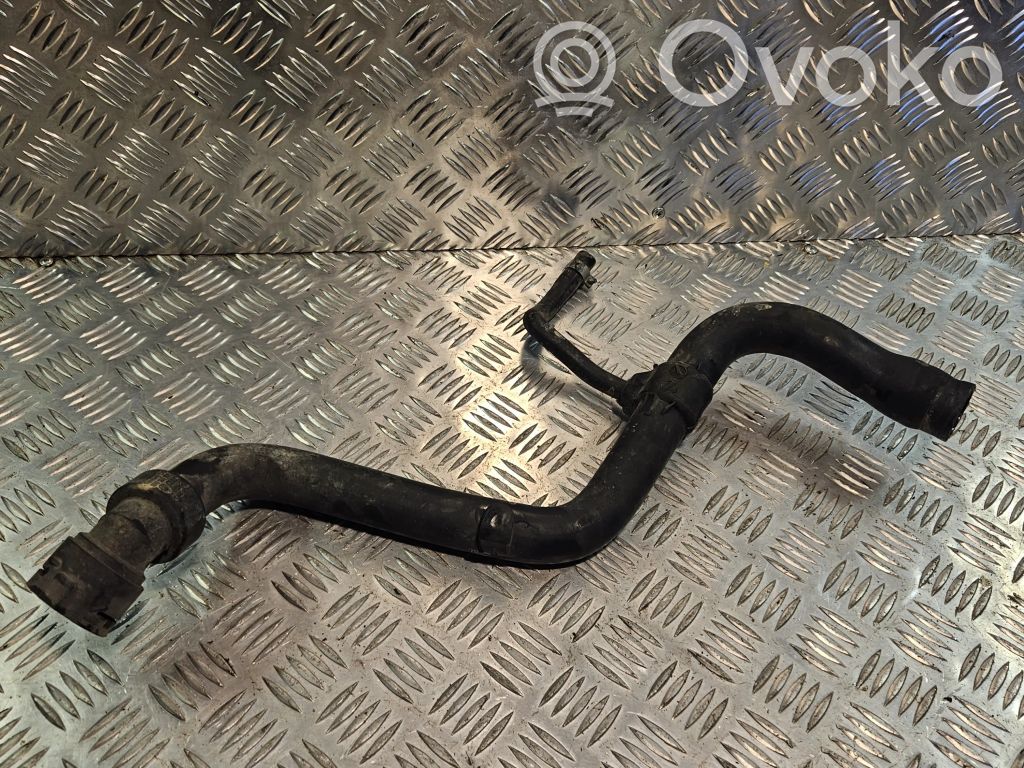 Audi A6 S6 C5 4B Engine coolant pipe/hose 