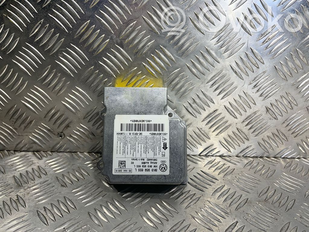 Audi A5 8T 8F Airbag control unit/module 