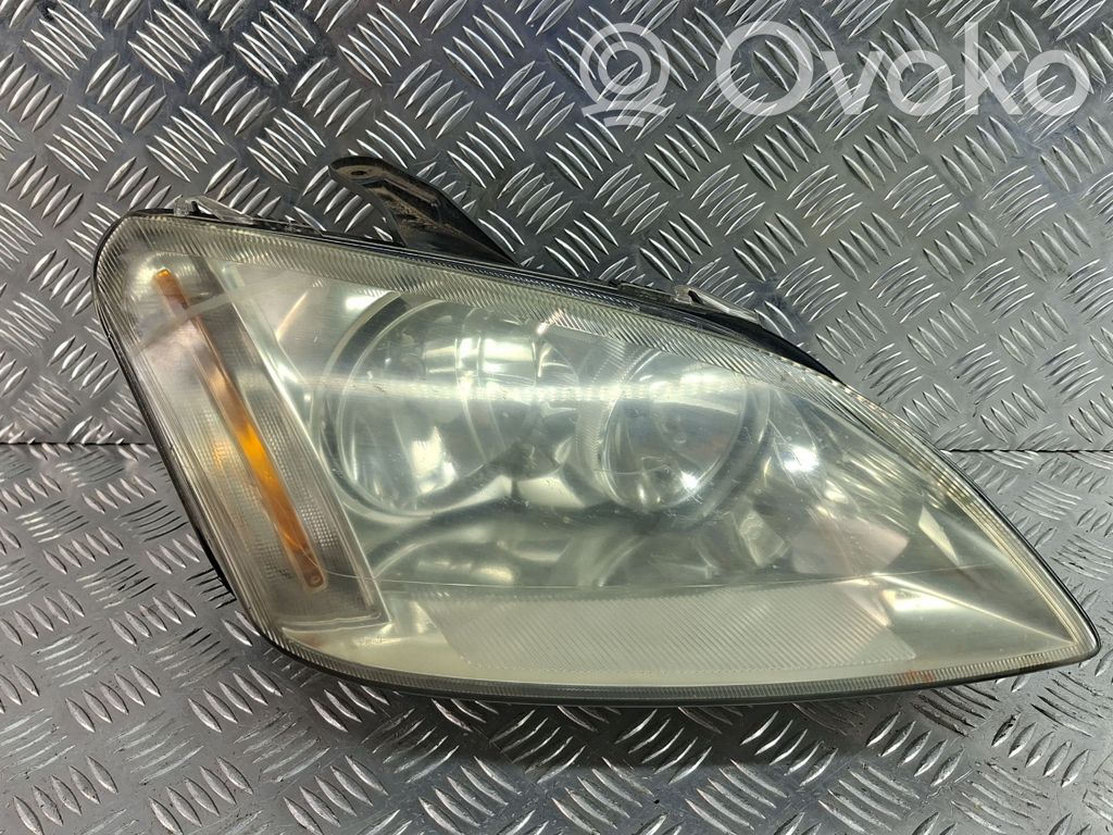 Ford C-MAX I Headlight/headlamp 