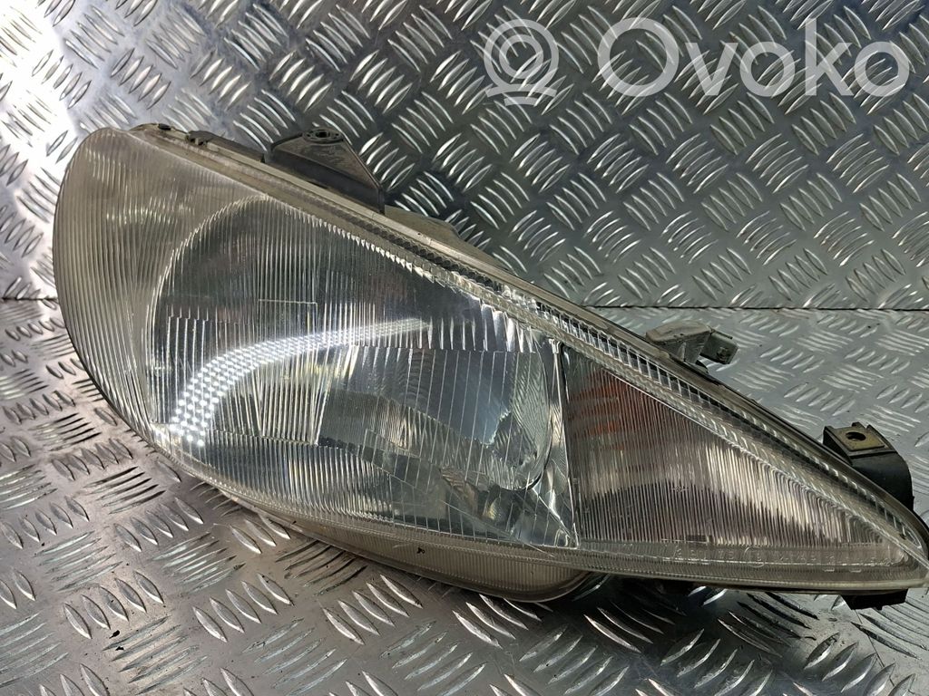 Peugeot 206 Headlight/headlamp 