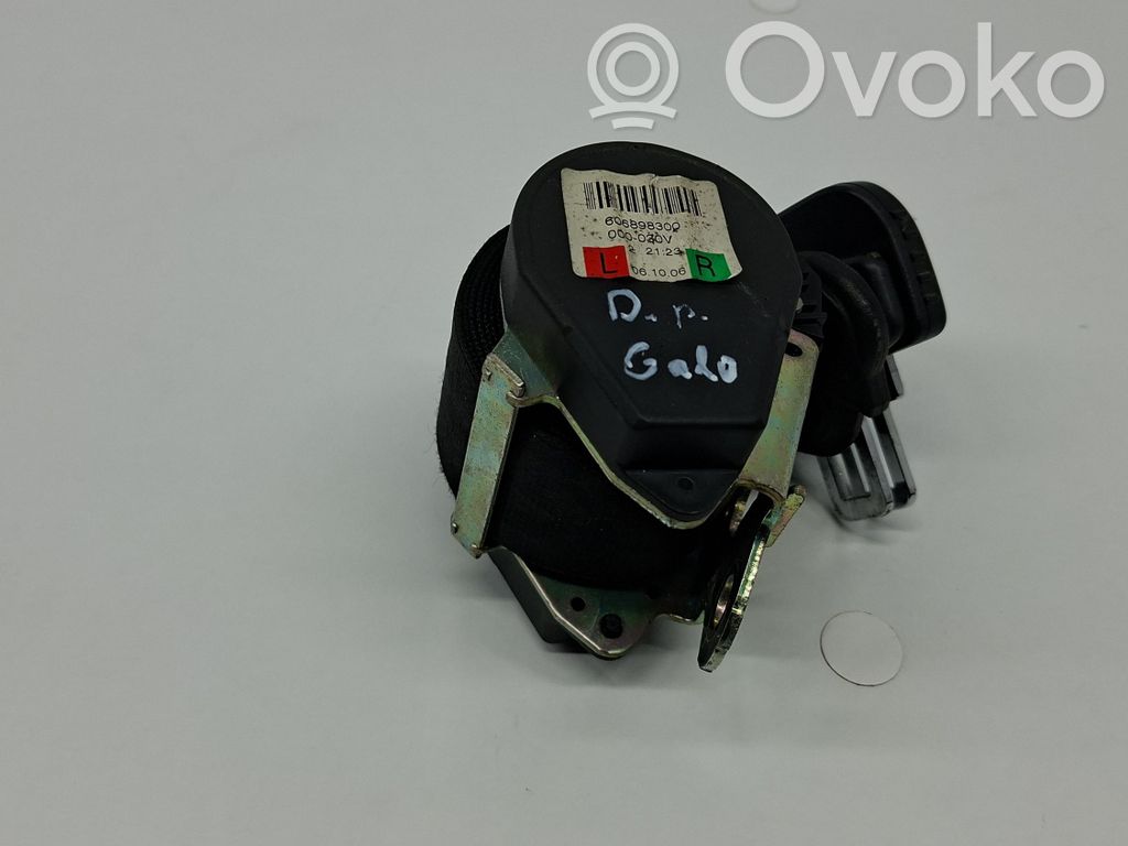 Audi Q7 4L Cinturón trasero 