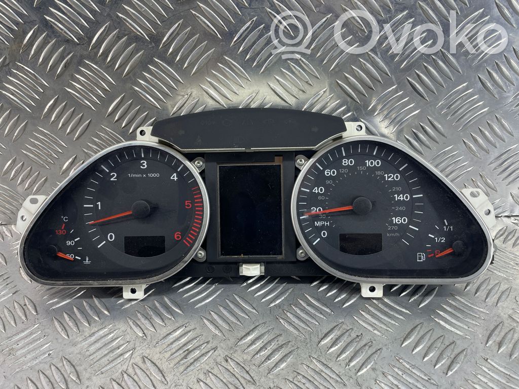 Audi Q7 4L Speedometer (instrument cluster) 