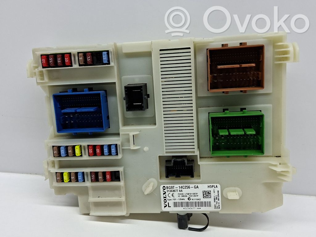 Volvo V60 Fuse module 