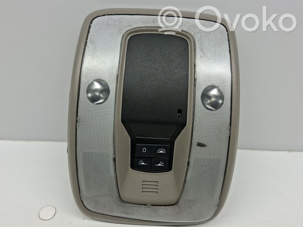 Volvo V60 Luz del asiento delantero 