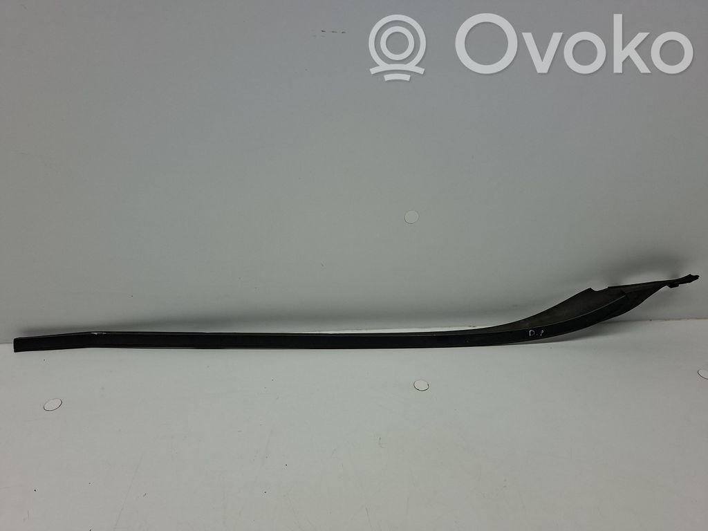 Volvo V60 Windshield trim 