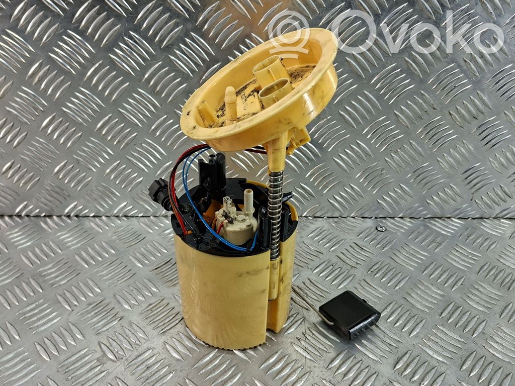 BMW 1 E81 E87 In-tank fuel pump 