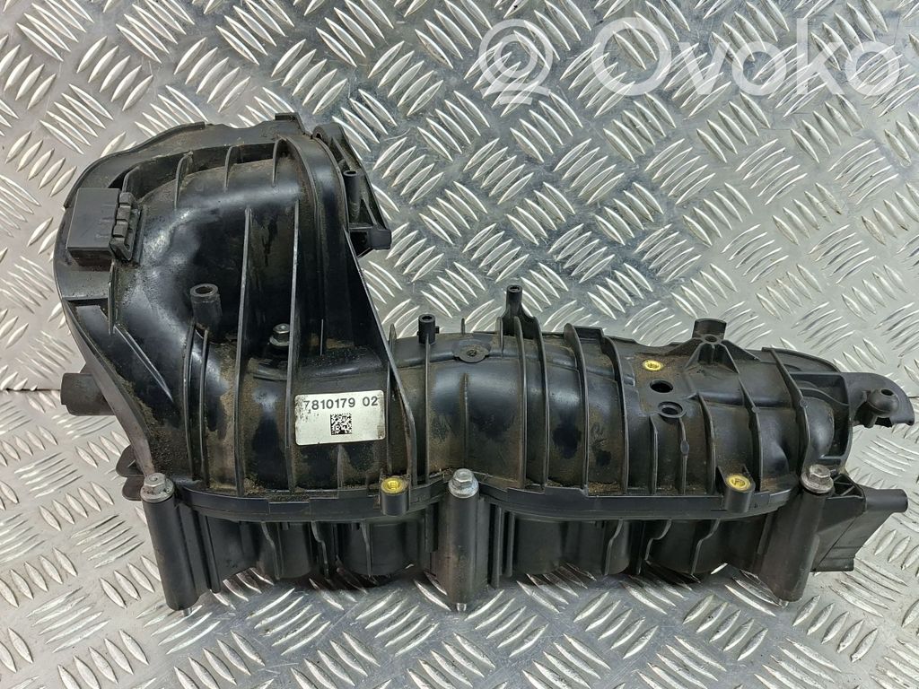 BMW 1 E81 E87 Intake manifold 