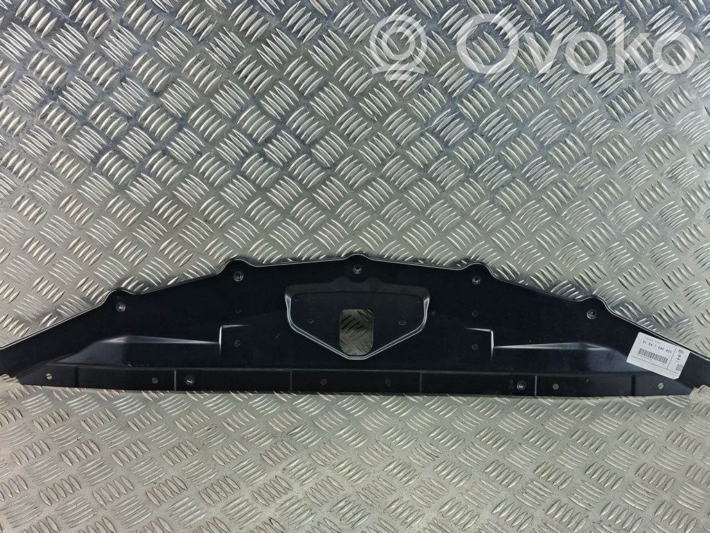 Radiator support slam panel bracket   7046420