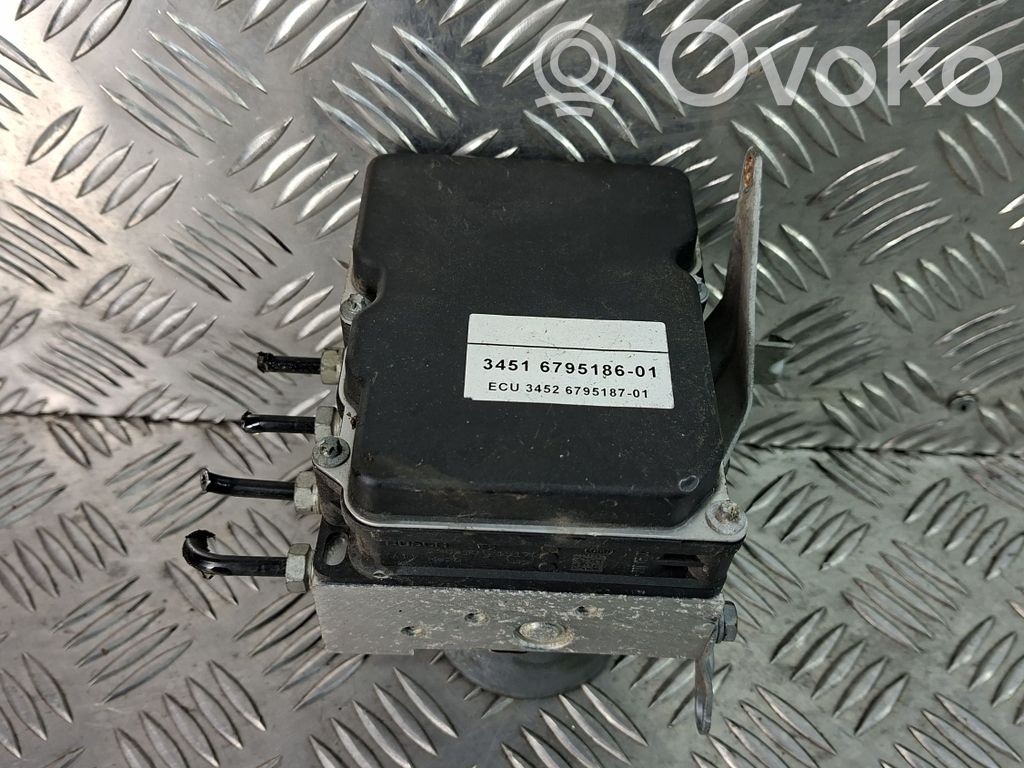 BMW X1 E84 ABS Pump 