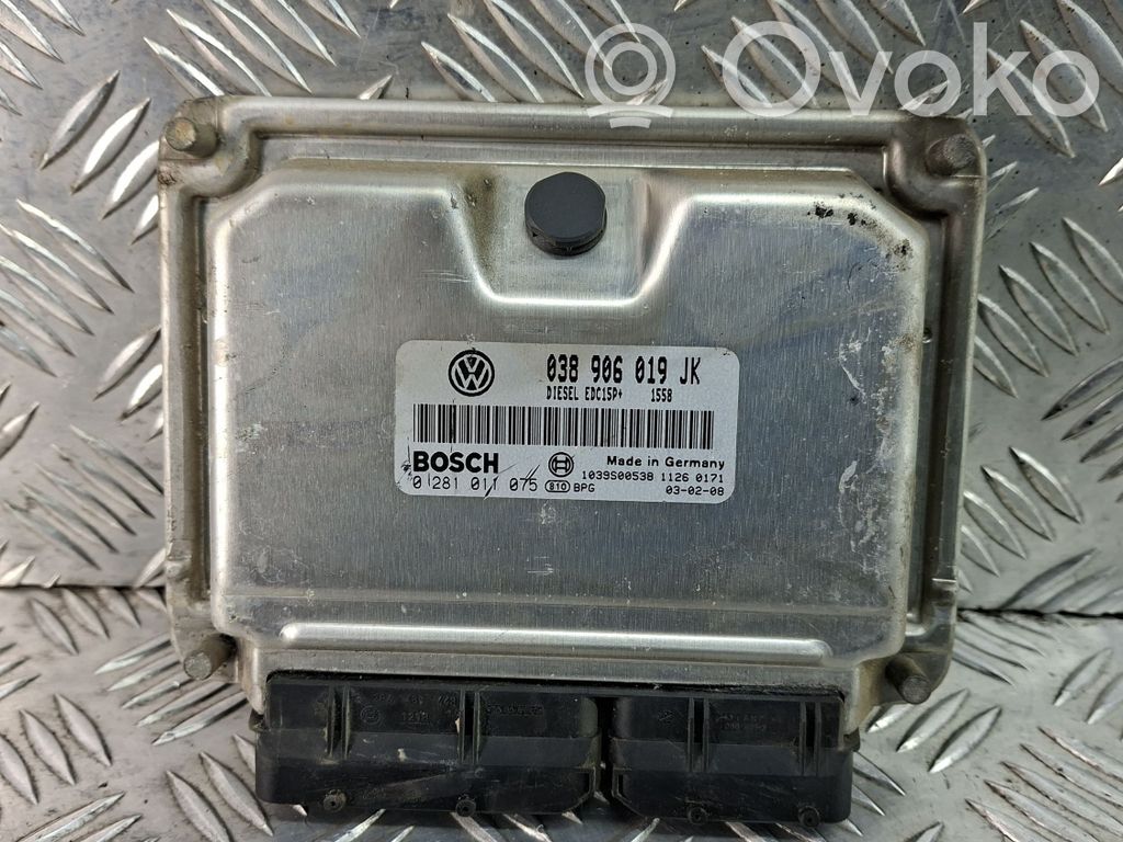 Volkswagen Polo Engine control unit/module 