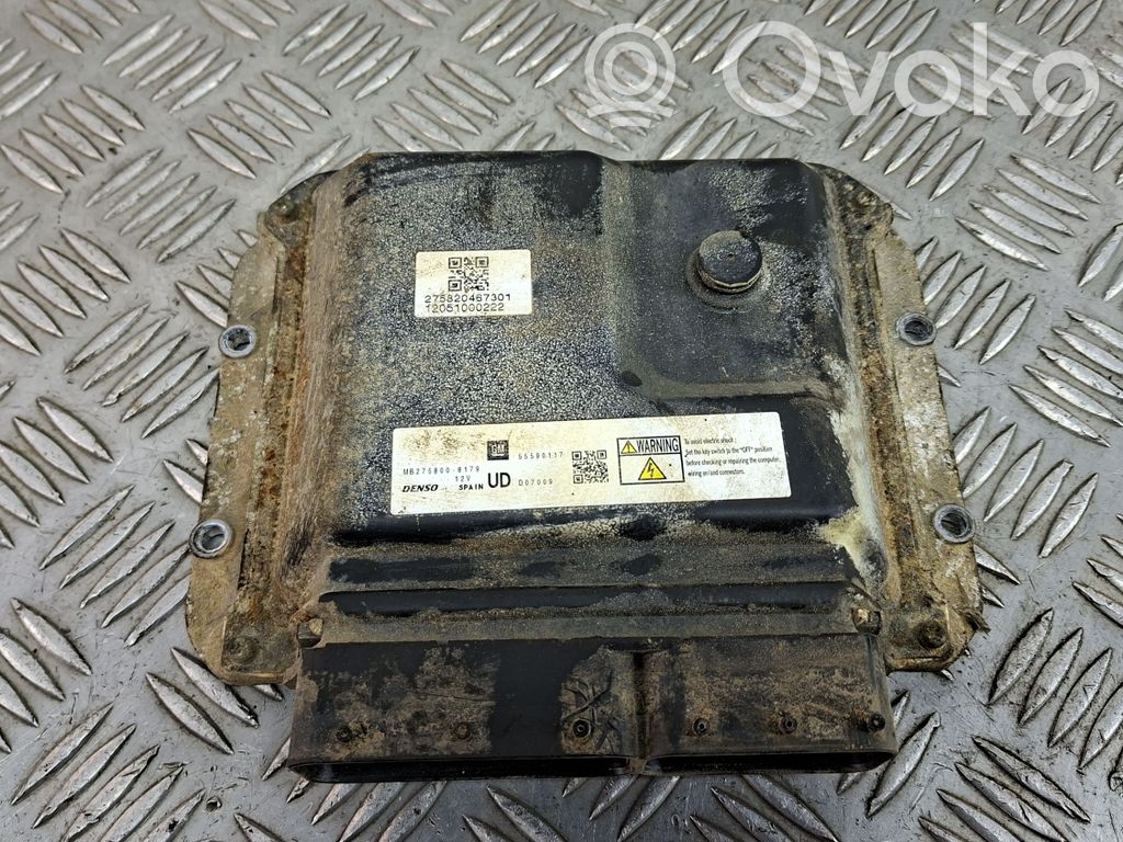 Opel Zafira B Engine control unit/module 