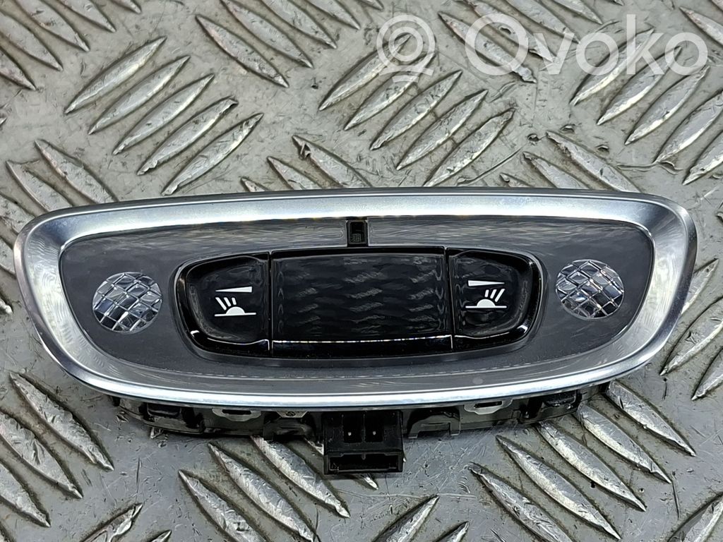Volvo XC90 Lampă scaun spate 