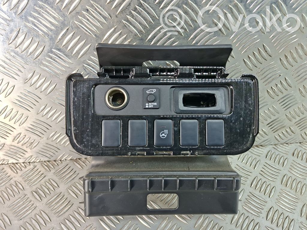 Mitsubishi Outlander Otros elementos de la consola central (túnel) 