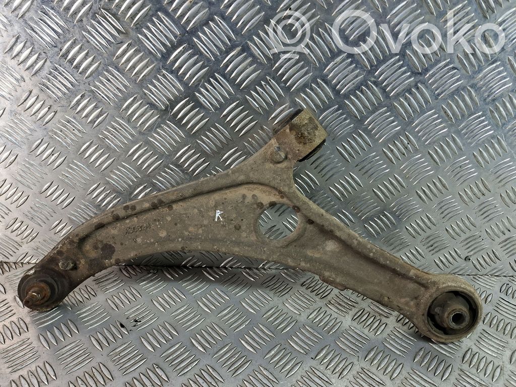 Hyundai i40 Braccio di controllo sospensione anteriore inferiore/braccio oscillante 