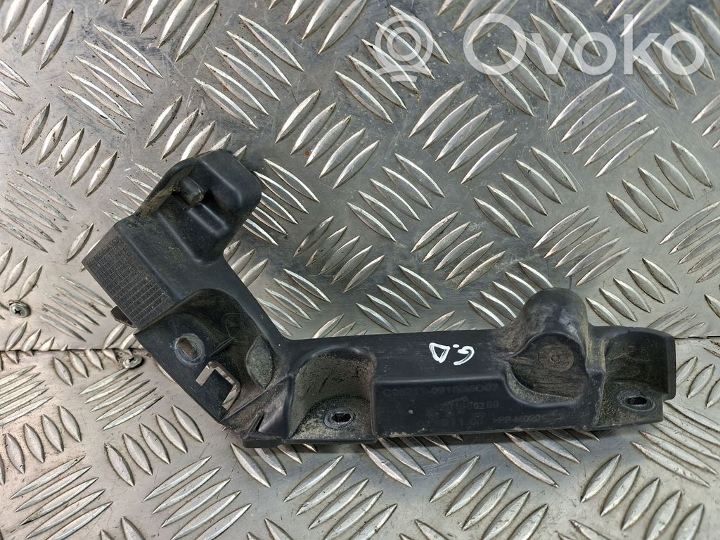 Citroen C4 Cactus Suport montare bară spate 